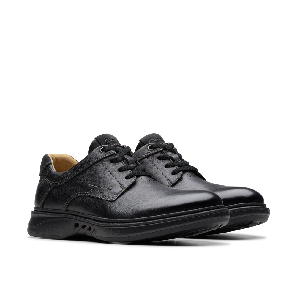 Un Briley Pace - Wide Feet