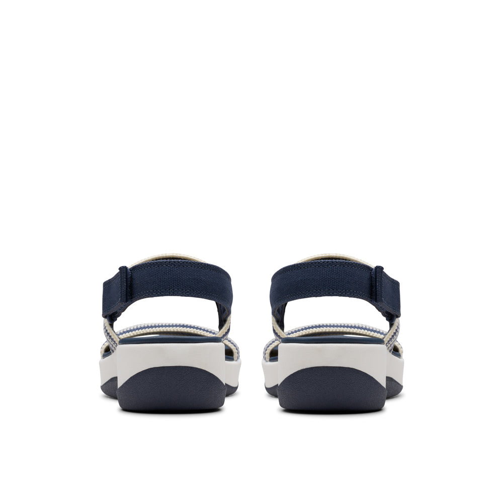 Cloudsteppers Arla Stroll