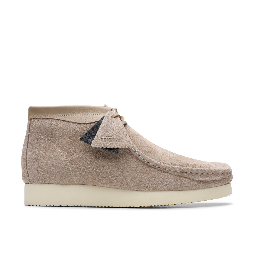 Wallabee Boot x INVINCIBLE(.)