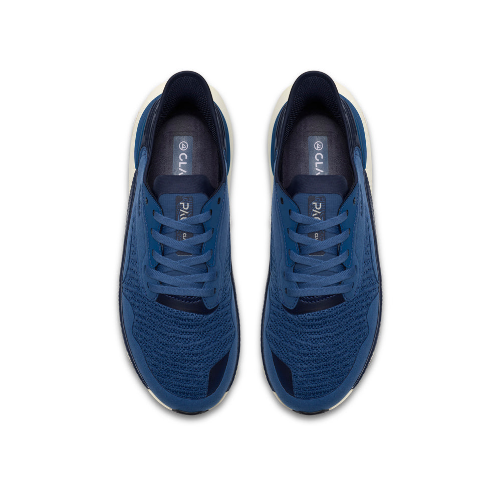 Clarks Pace - Wide Fit