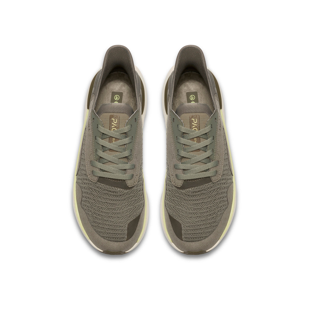 Clarks Pace - Wide Fit