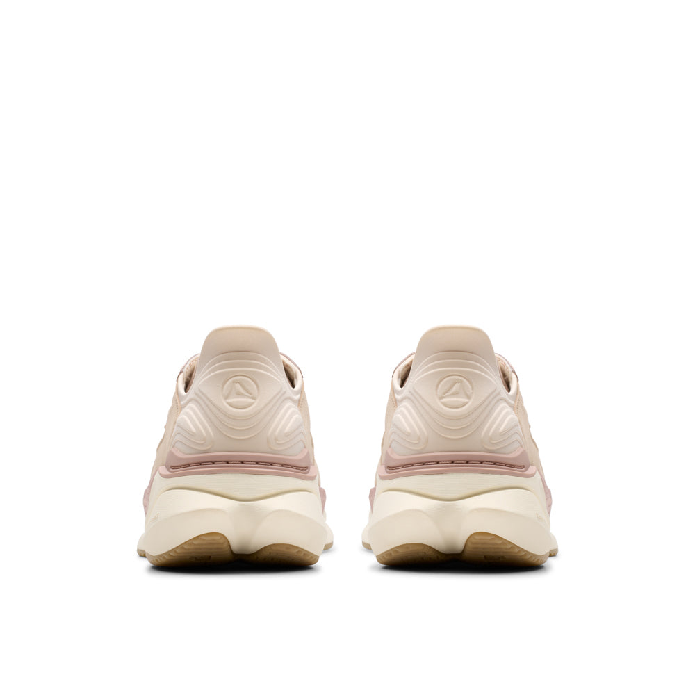 Clarks Pace.