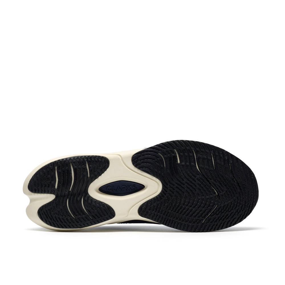 Clarks Pace - Wide Fit